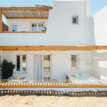 Sunday Luxury Suites Agia Anna  Exteriér fotografie