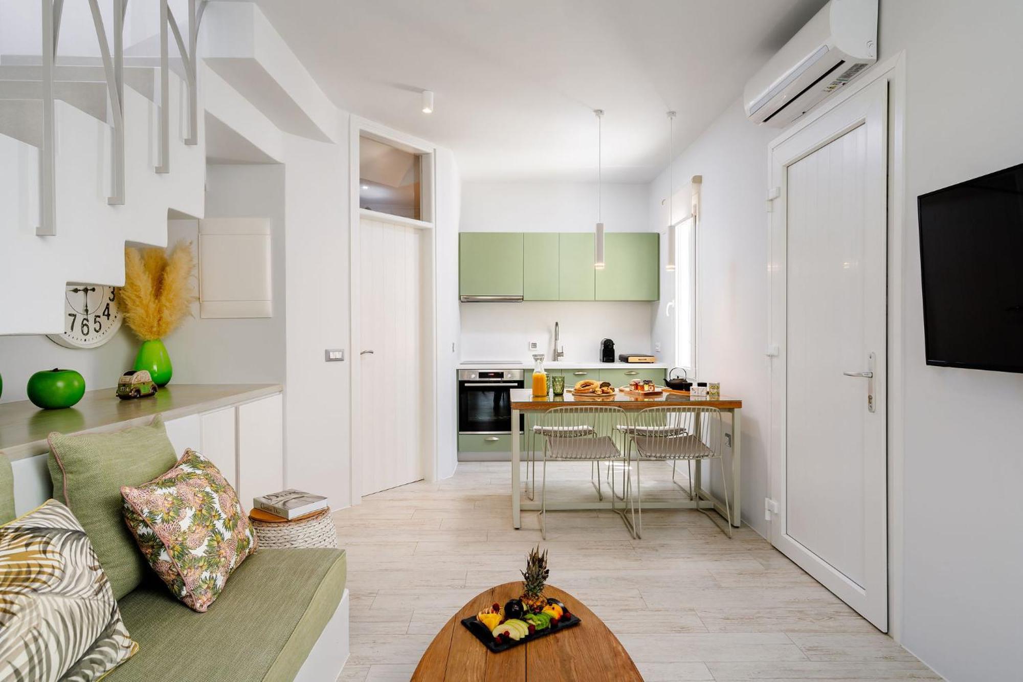 Sunday Luxury Suites Agia Anna  Exteriér fotografie