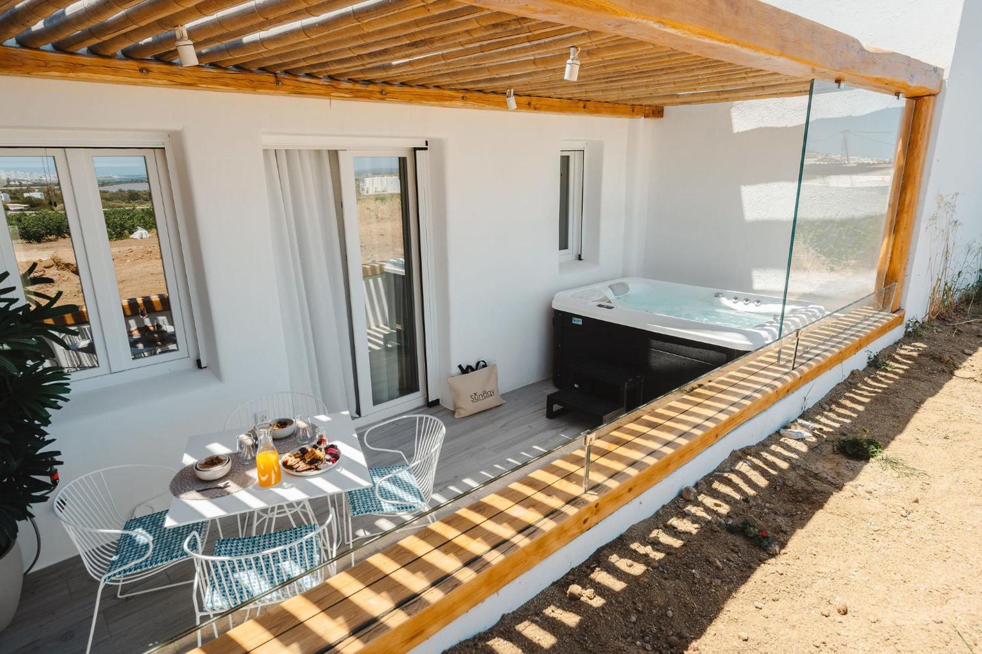 Sunday Luxury Suites Agia Anna  Exteriér fotografie
