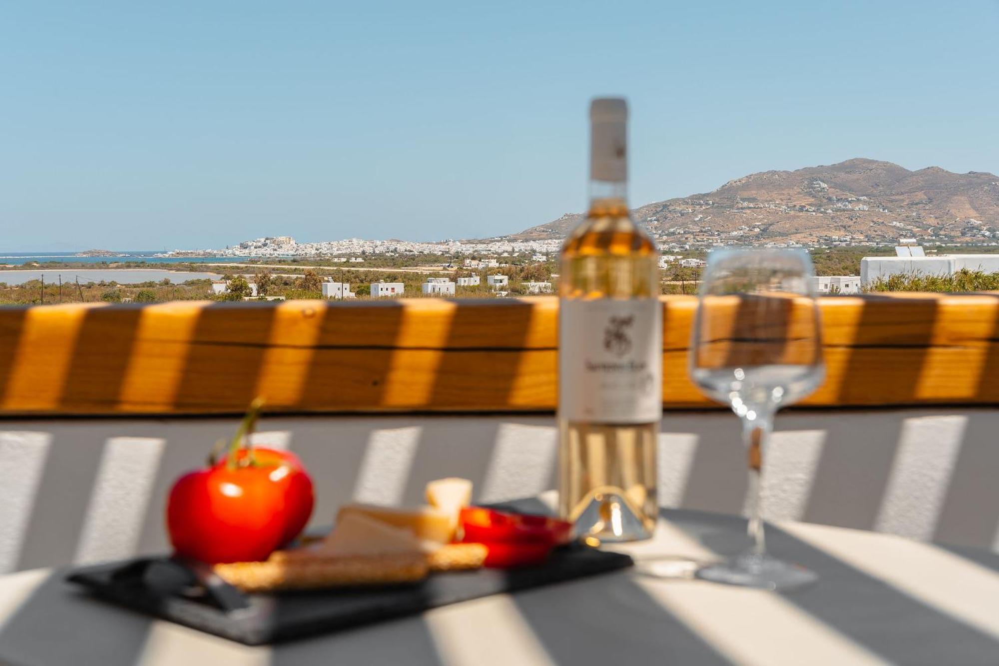 Sunday Luxury Suites Agia Anna  Exteriér fotografie
